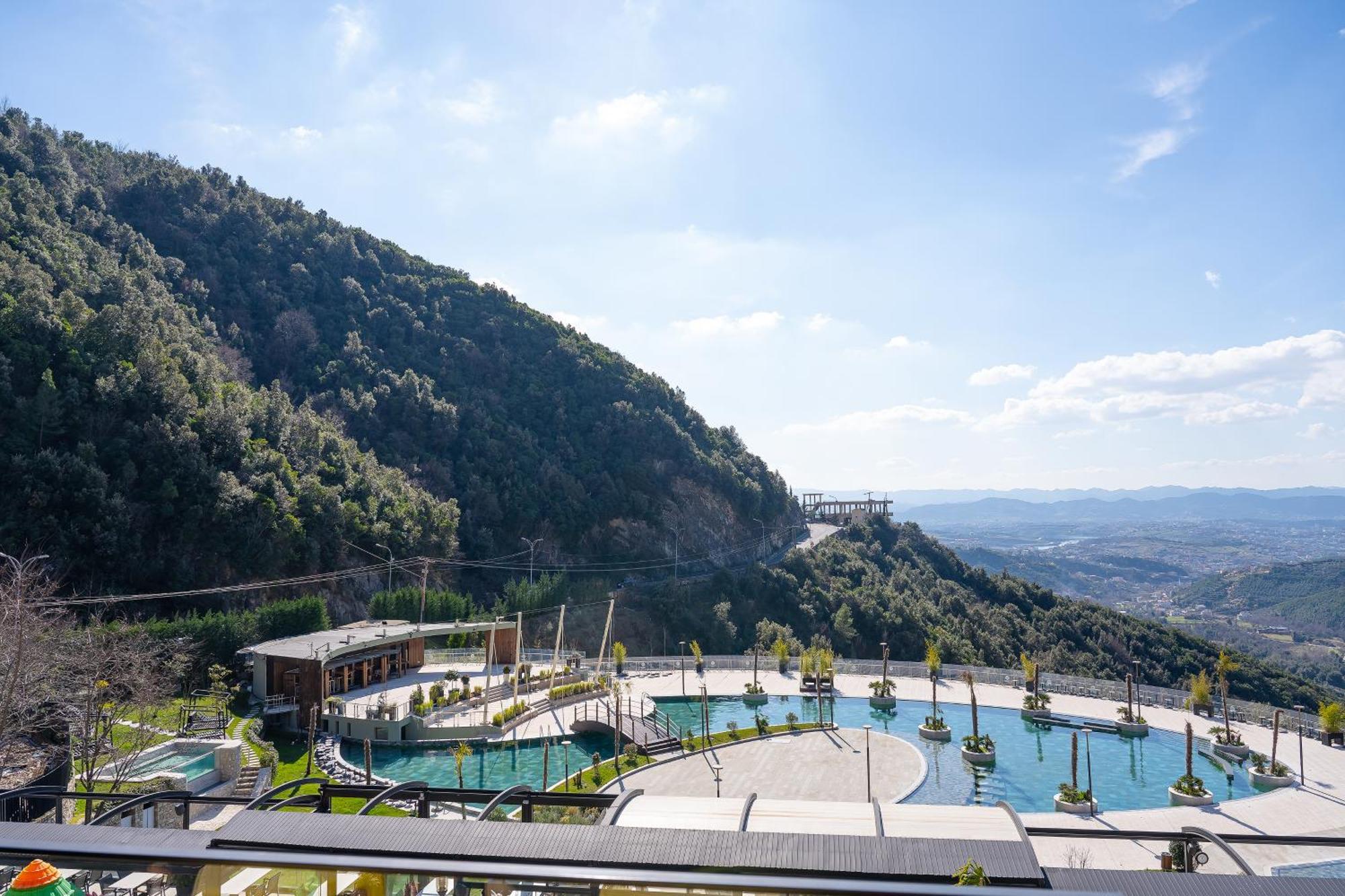 Select Hill Resort Linze Exteriér fotografie