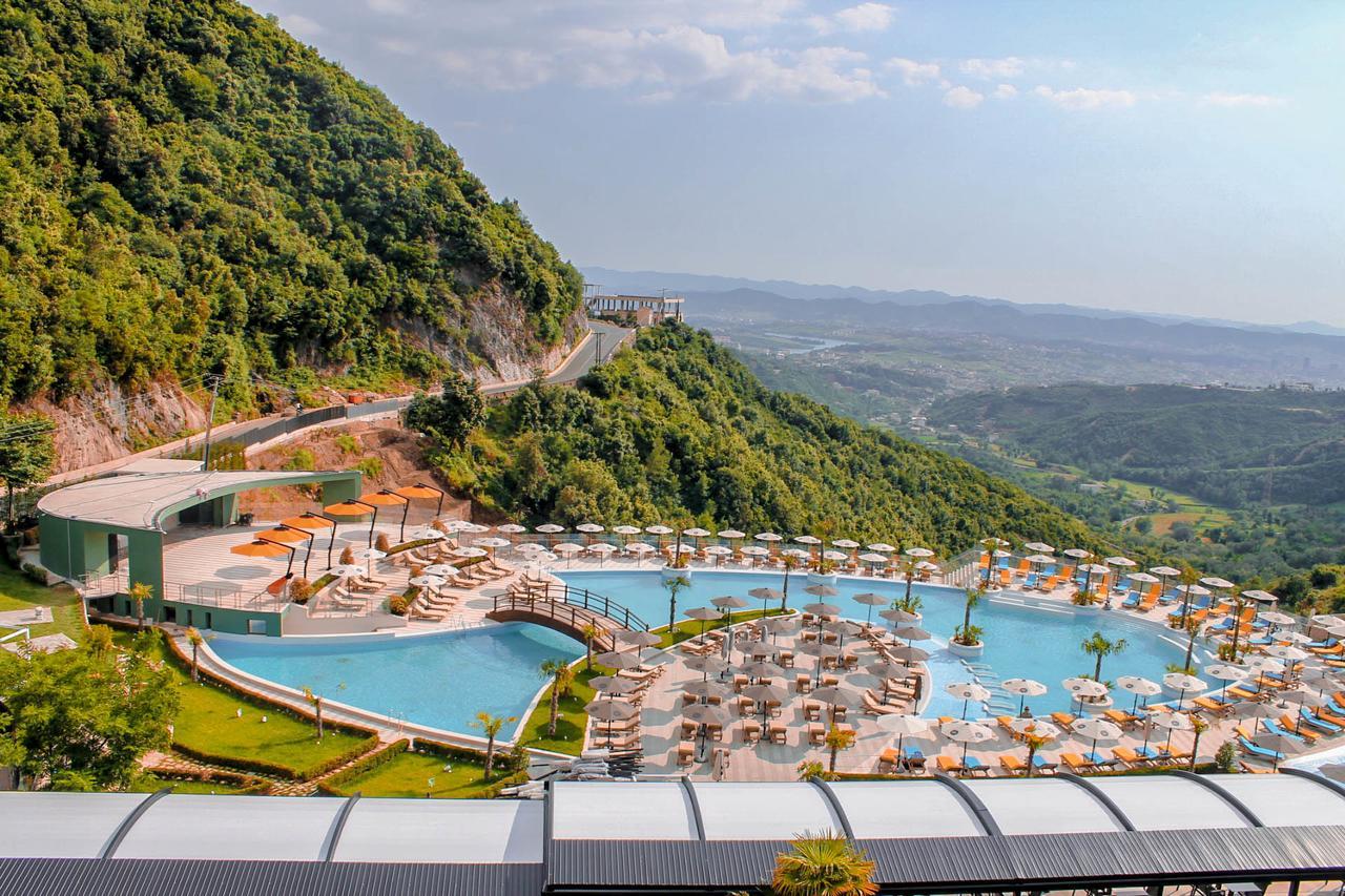 Select Hill Resort Linze Exteriér fotografie